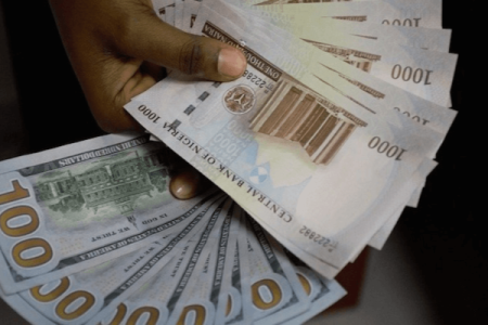Today's Naira Rate [05-05-2024]: Naira Plummets, Exchange Rate Hits N1420 Against Dollar in 24-Hour Crisis