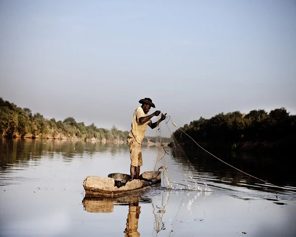 Fisherman-River-Gambia_MG_5925-copy.jpg