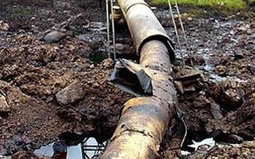 A-vandalised-pipeline-360x225.jpg