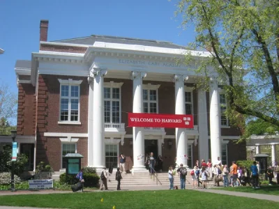 harvard-uni.JPG