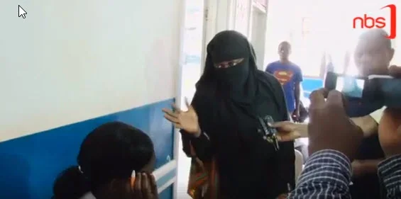 [Video] Disguised Ugandan Health Minister Arrests Doctors and Others Over Bribery In Hospital