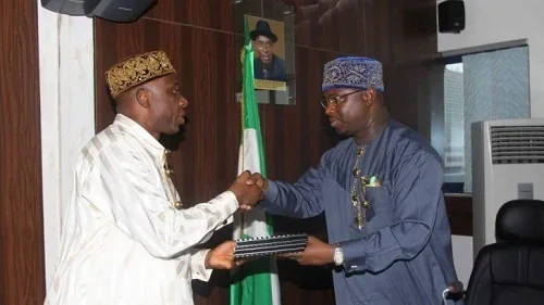 dakuku.jpeg dakuku.jpeg