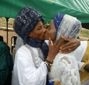 Rules muslim kissing Why do