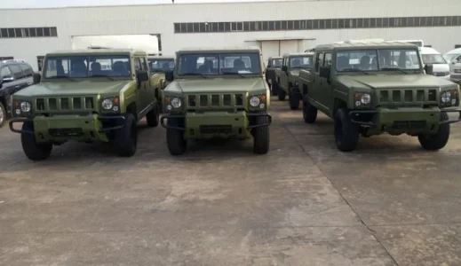 jeep 2.JPG jeep 2.JPG