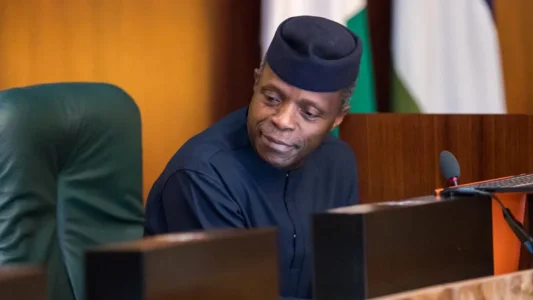 Yemi-Osinbajo-1-1062x598 (1).jpg