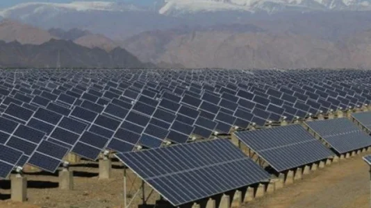 Solar-panels-640x360.jpg