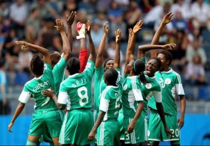Falconets.jpg Falconets.jpg