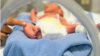 UK’s first ‘three-person babies’ approved – BBC News
