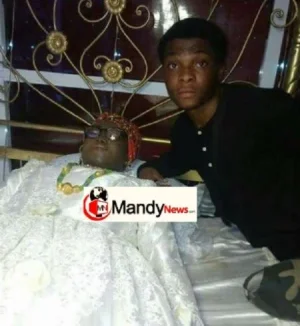 mandy news.JPG mandy news.JPG