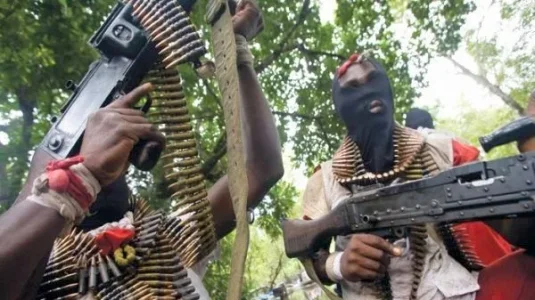 gunmen.jpg gunmen.jpg