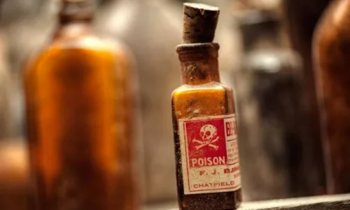 poison.jpg poison.jpg