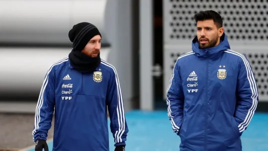 Messi-and-Aguero.jpg Messi-and-Aguero.jpg