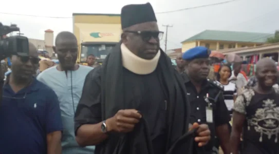 Punch-NewspaperAyodele Fayose.jpg Punch-NewspaperAyodele Fayose.jpg