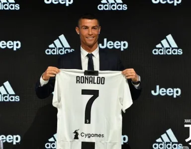 Cristiano Ronaldo.jpg Cristiano Ronaldo.jpg