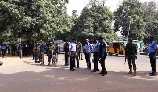 Thisdaylive-Newspaper-protest-security.jpg Thisdaylive-Newspaper-protest-security.jpg