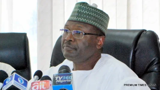PIC.19.-INEC-PRESENTS-CERTIFICATE-OF-REGISTRATION-TO-FIVE-NEW-POLITICAL-PARTIES-IN-ABUJA.jpg