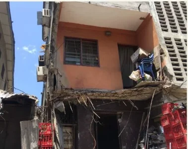 collapsed house.JPG collapsed house.JPG