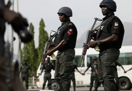 Naijaloaded-News-Nigeria Police.jpg Naijaloaded-News-Nigeria Police.jpg