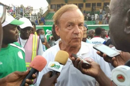 gernot-rohr.jpg