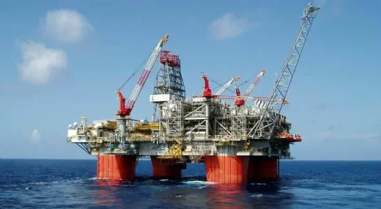 Oil-Rig.jpg Oil-Rig.jpg