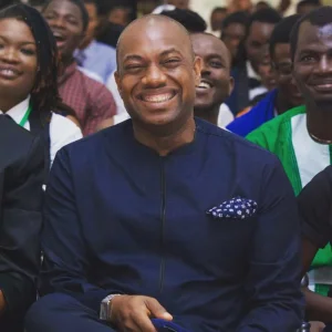 Fela-Durotoye.jpg Fela-Durotoye.jpg