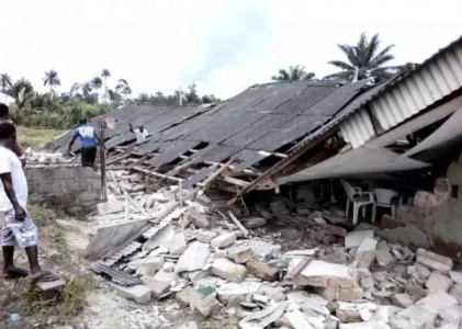 church collapsed.jpg church collapsed.jpg