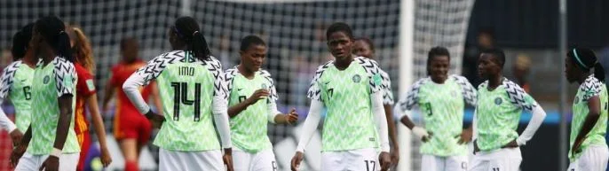 falconets.JPG falconets.JPG