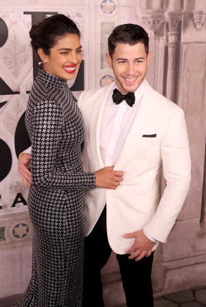 Nick-Jonas-and-Priyanka-Chopra.jpg Nick-Jonas-and-Priyanka-Chopra.jpg