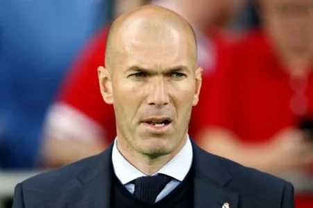 Zinedine Zidane.jpg Zinedine Zidane.jpg