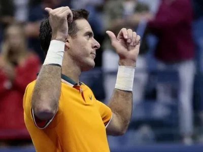 novak.jpg novak.jpg