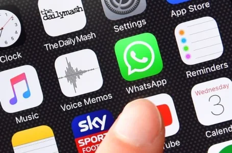 Whatsapp.jpg Whatsapp.jpg