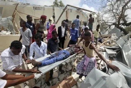 IOL News-Rescuers carry away a wounded civilian.jpg IOL News-Rescuers carry away a wounded civilian.jpg
