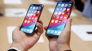 iphone.jpg iphone.jpg