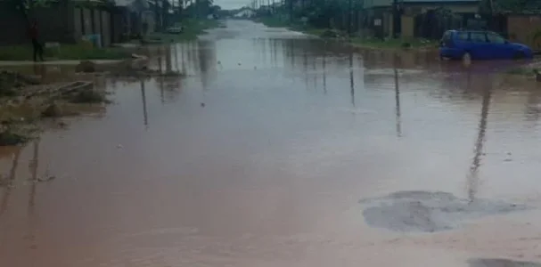 cross river.JPG cross river.JPG