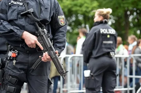 Olisa.tv -German-police.jpg Olisa.tv -German-police.jpg