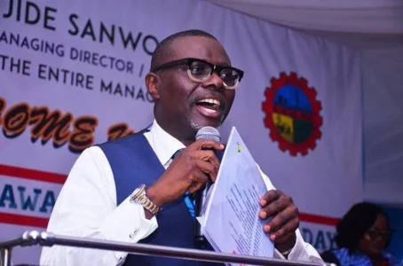 Jide-Sanwoolu.jpg Jide-Sanwoolu.jpg