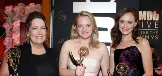 Emmy-Award.PNG Emmy-Award.PNG