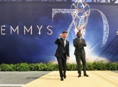 Linda Ikeji’s Blog-Emmys award.JPG Linda Ikeji’s Blog-Emmys award.JPG