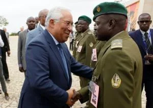 angola.jpg angola.jpg