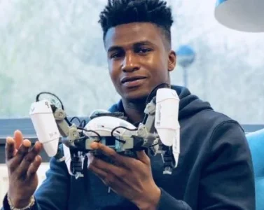 Silas Adekunle.JPG Silas Adekunle.JPG