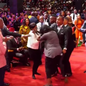 Linda Ikeji’s Blog-Fighting In church.PNG Linda Ikeji’s Blog-Fighting In church.PNG