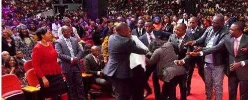 pastor.JPG pastor.JPG