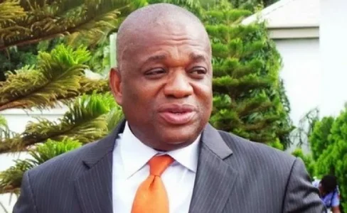 Orji-Uzor-Kalu.jpg Orji-Uzor-Kalu.jpg