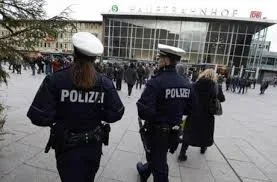 BloomBerg-Police.jpg BloomBerg-Police.jpg