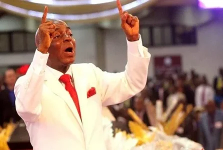 David-oyedepo.jpg David-oyedepo.jpg
