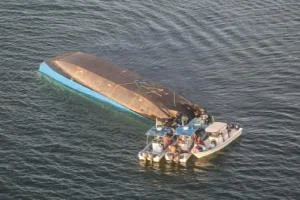 boat.jpg boat.jpg