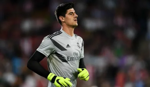Thibaut Courtois.jpg Thibaut Courtois.jpg