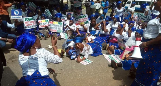 Channels Television-Nigerian-Traders-Protest-At-ECOWAS-Secretariat-Over-Victimisation-In-Ghana-3.jpg Channels Television-Nigerian-Traders-Protest-At-ECOWAS-Secretariat-Over-Victimisation-In-Ghana-3.jpg