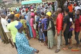 Voters during the Osun governorship election..jpg Voters during the Osun governorship election..jpg