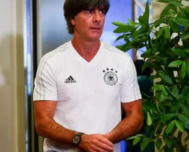 loew.JPG loew.JPG